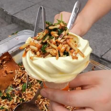 度假区回应推出“折耳根温泉”：可以舒缓经络，保证睡眠，泡完身上不会有异味