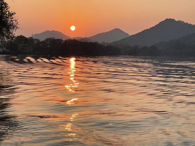 晚潮｜秋访湘湖：一场与八千年文明的温柔对话