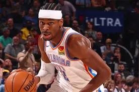 超越杜兰特！亚历山大单赛季48场30+独居雷霆队史第一图片