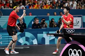 乒乓球男团决赛：马龙/王楚钦3-2险胜对手，中国1-0瑞典图片