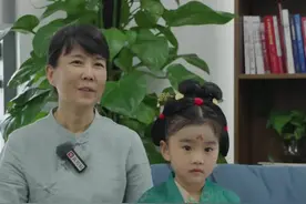 打卡中华传统的美丨湖南奶奶联动海外博主推广中国传统服饰图片