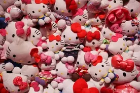 Hello Kitty是人不是猫！即将50岁生日，日本三丽鸥：她是小女孩图片