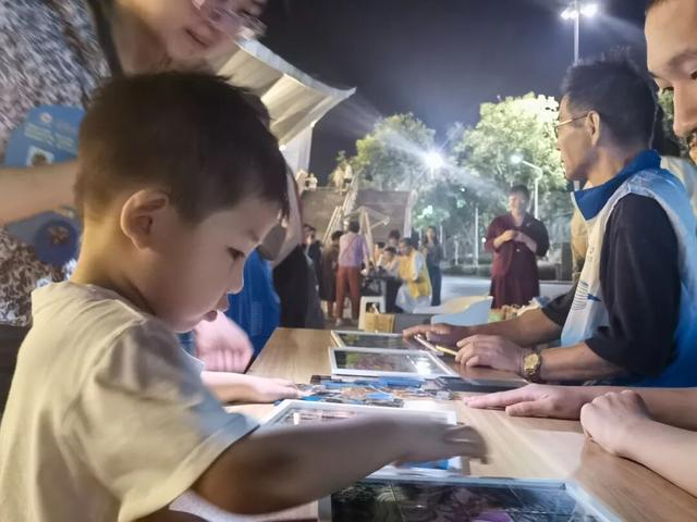 “集市”行乐！