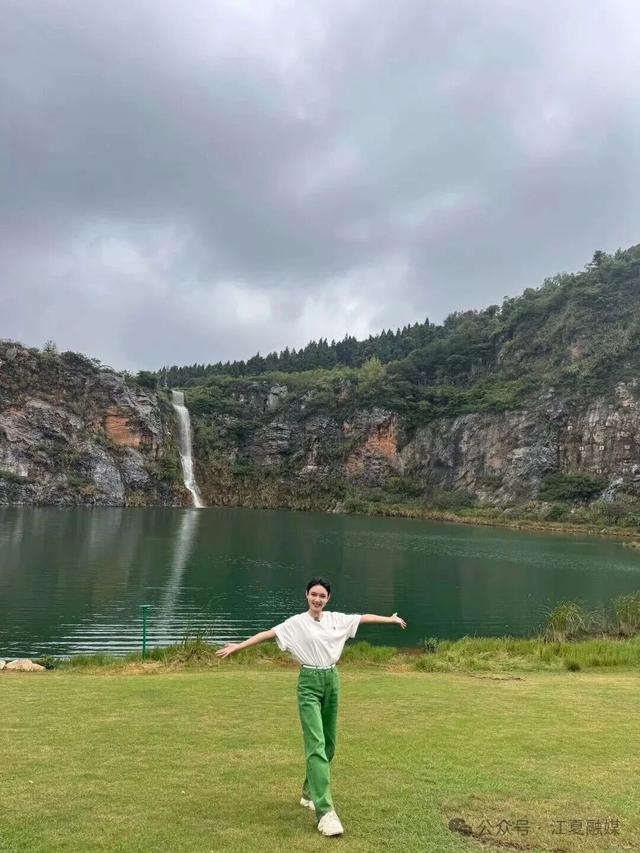 央视知名主持人，现身武汉