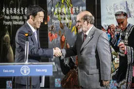 牛盾：农业是人类赖以生存发展的基础图片