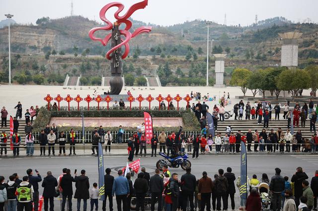 三百车友聚贵州印江 机车文化燃爆梵净山西线