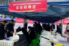 渝北区2025年木耳公租房零工驿站春风行动专场招聘会温暖举行图片