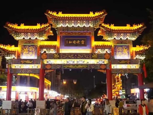 第二天依旧人从众！呼和浩特太会玩啦！