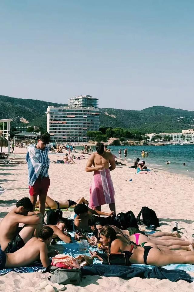 这两个城市原来才是西班牙人的最爱！