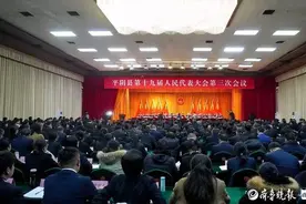 平阴县去年完成老旧小区改造66个，惠及群众6927户图片