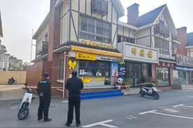 拆！打开“生命通道”，盈浦街道全面启动防盗窗隐患专项整治大行动图片