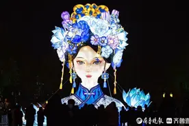 泉畔探灯|大明湖畔再现“哇声一片”名场面，不过这次不是超然楼图片