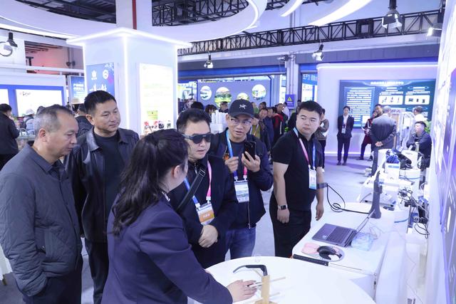 科技与传统交融 省残联展馆首次亮相第32届杨凌农高会