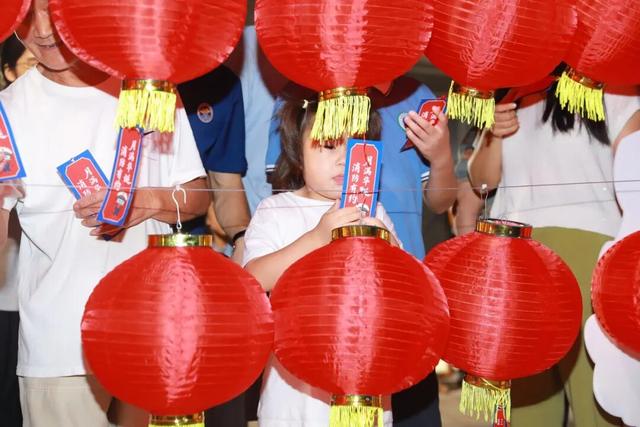 玩起来！学不停！这场消防嘉年华太火爆啦~
