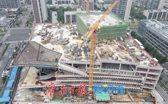 济南CBD华润艺术剧院主体亮相，区域性文化标杆初现