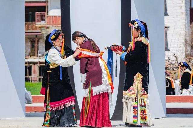 从世界最佳，看丹巴的美学底片