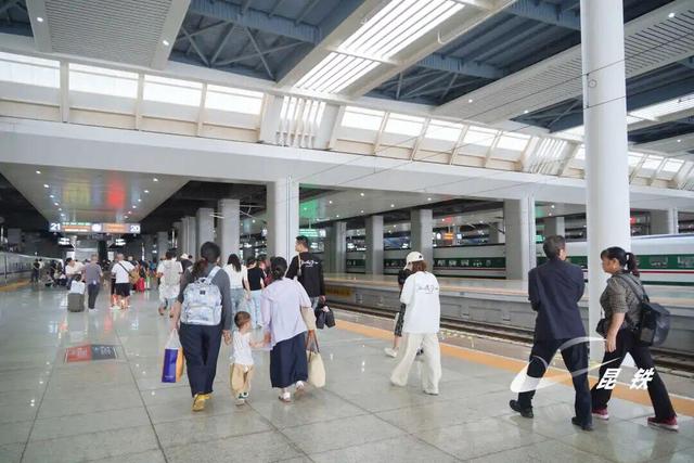 昆明南站出站、换乘攻略来了