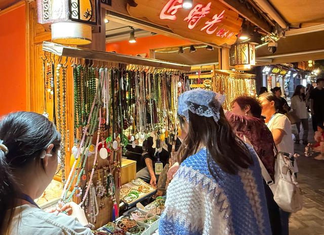 春城夜宴进化论③｜官渡古镇越“夜”越精彩