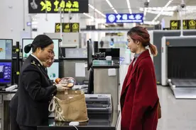 新发展 新空间 新动能——澳门各界欢迎横琴正式封关运行图片