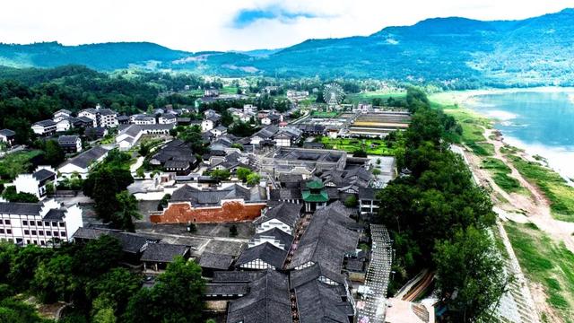 11月29日-12月1日，2025中国美丽乡村广场舞大赛即将燃动巴中！