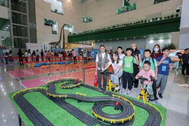 中国科技馆举办科学之夜暨“全国科普月”预热活动