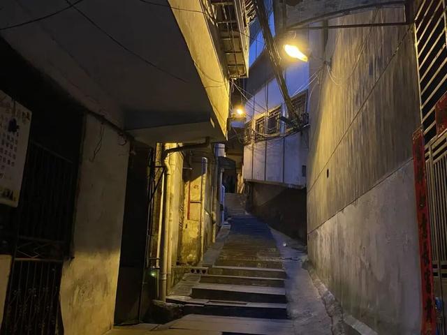 想暴言	，同居是没有生活方式可言的。