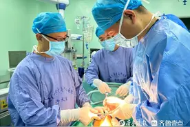 冲破高龄胃癌治疗桎梏！辗转多地，88岁老人在青如愿手术图片