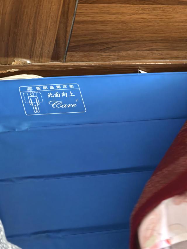 2025养老大调研｜智慧养老产品五花八门，老人用得惯吗？
