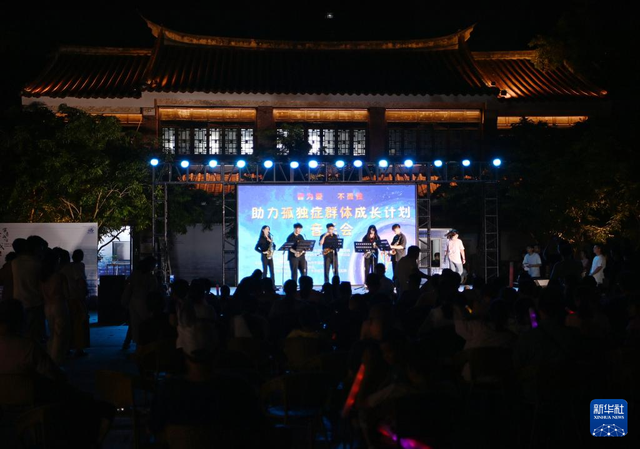 活力中国调研行丨福建泉州：夜经济点亮“滨海浪漫线”