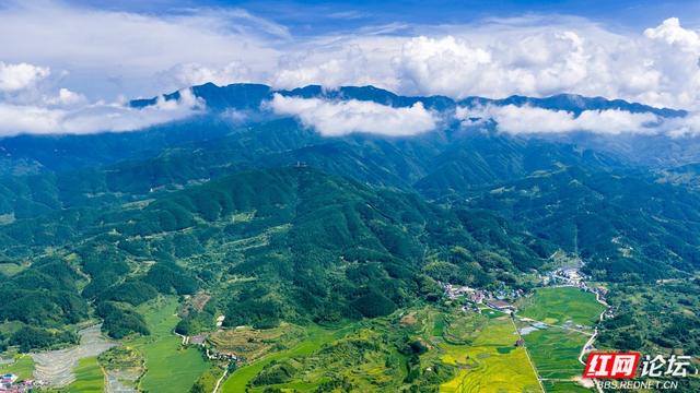 高清湖南丨云缠雾绕西晃山，雨后碧空染画屏