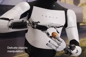 特斯拉发布新版人形机器人，演示视频为何选择“捏鸡蛋”？图片
