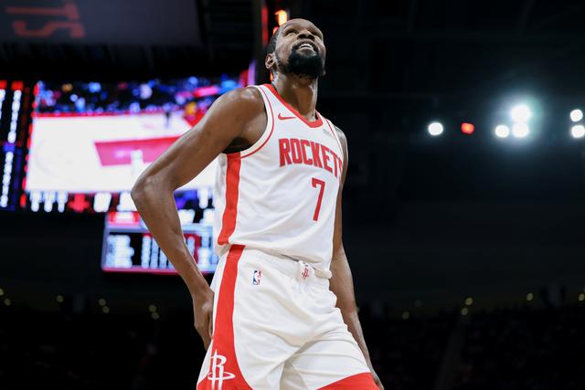前NBA球员批阿门斗殴 杜兰特回击被怼