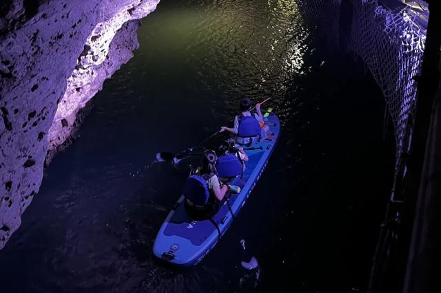 荣耀加冕！十二背后荣膺抖音2025“年度游玩新锐成长奖”！