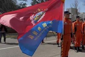 中国救援队赴缅抗震救灾，当地建筑粉碎性倒塌带来挑战图片