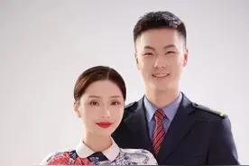 “95后”高铁列车长夫妻的爱情故事，真甜！图片