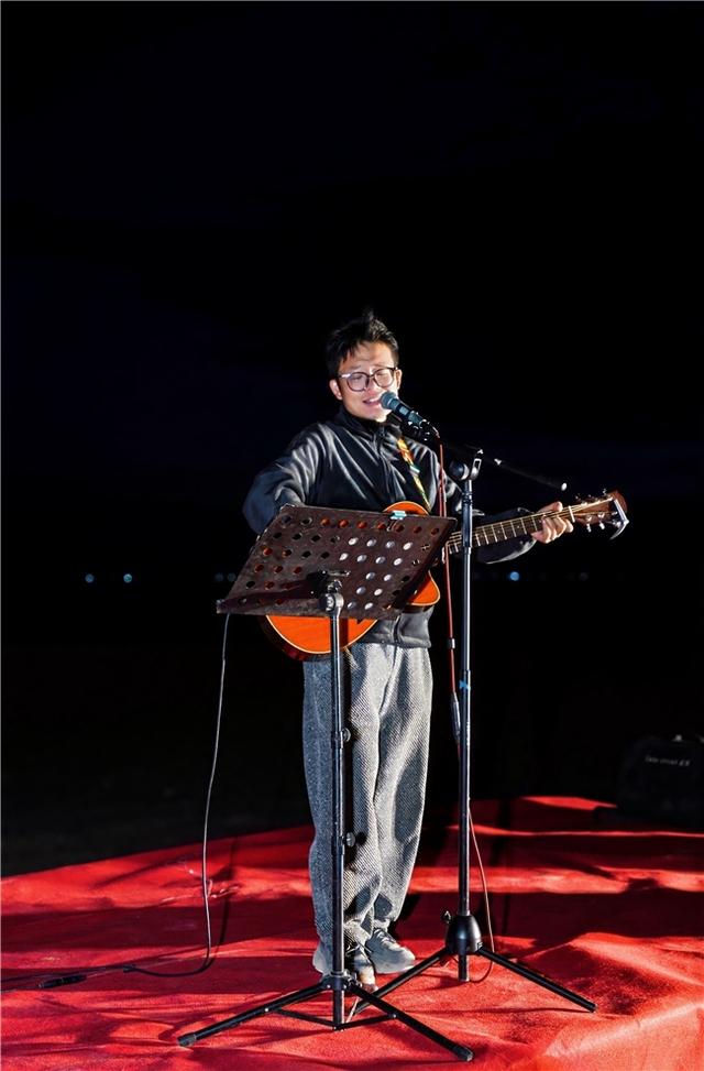 “问道昆仑山,逐梦格尔木”格尔木第一届徒步大会圆满落幕-------200名徒步者用脚步丈量高原秘境