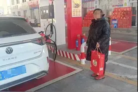 送新春祝福 品自然之萃  绿杰苹果醋加油好礼图片