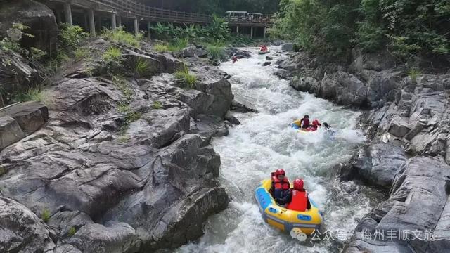 丰顺两日游，玩疯了！漂流、温泉、古村落全打卡，这趟值了