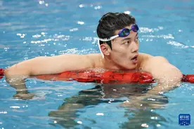 游泳世界杯：汪顺获得男子200米个人混合泳第四名图片