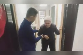 九旬老人家中受伤 智慧消防“喊”来消防员图片