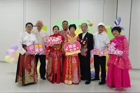 10对金婚夫妻，往那一站就是爱情的模样图片
