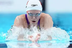 叶诗文，那个时隔8年返场的人图片