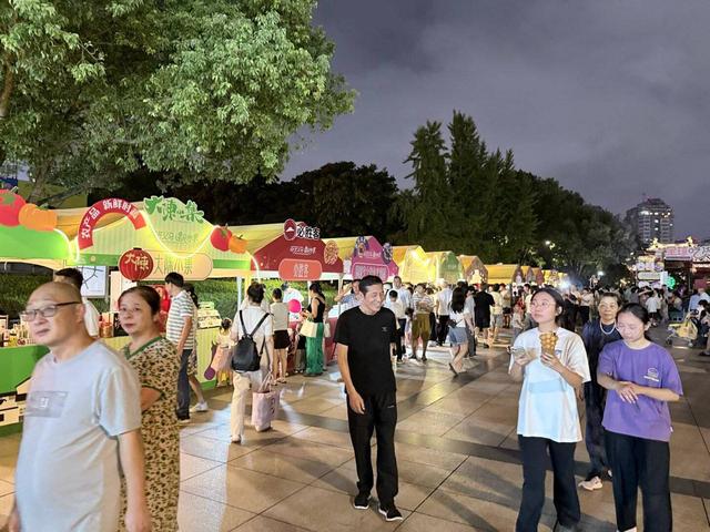 义乌好好逛·乐享双节①｜40多场文旅盛宴解锁N种玩法，双节假期来义乌尽情“逛吃嗨购”