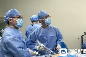 13岁学生一年胖了100斤怎么办？济南334斤小胖墩趁暑假手术减肥图片