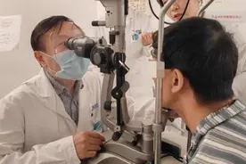 从“听声辨位”到重见光明，拯救“马凡青年”的“模糊人生”图片