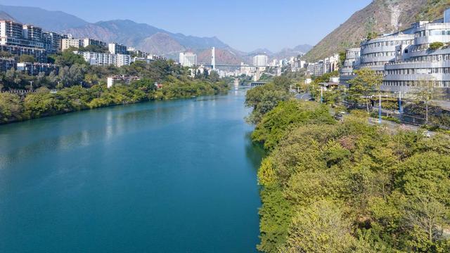 构建文旅康养产业发展新格局 攀枝花要这样留住游客的心｜阳光花果城 康养攀枝花