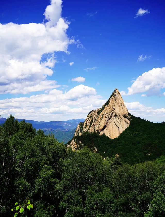 雾灵山：华北的“天然绿肺”，四季皆仙境