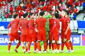 话题｜中国足协派谁参加东亚杯？图片