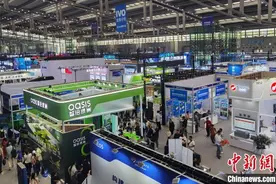 第十三届中国电子信息博览会开幕 荟萃全产业链创新成果图片