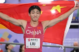 室内田径世锦赛｜刘翔后首人！刘俊茜60米栏摘铜，中国跨栏后继有人图片